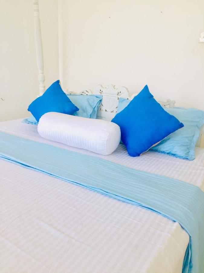 Surf Bar Mirissa Otel Dış mekan fotoğraf