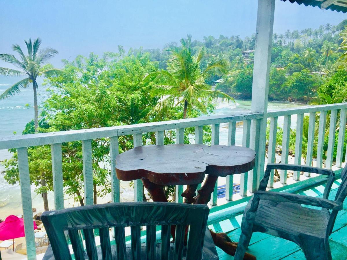 Surf Bar Mirissa Otel Dış mekan fotoğraf